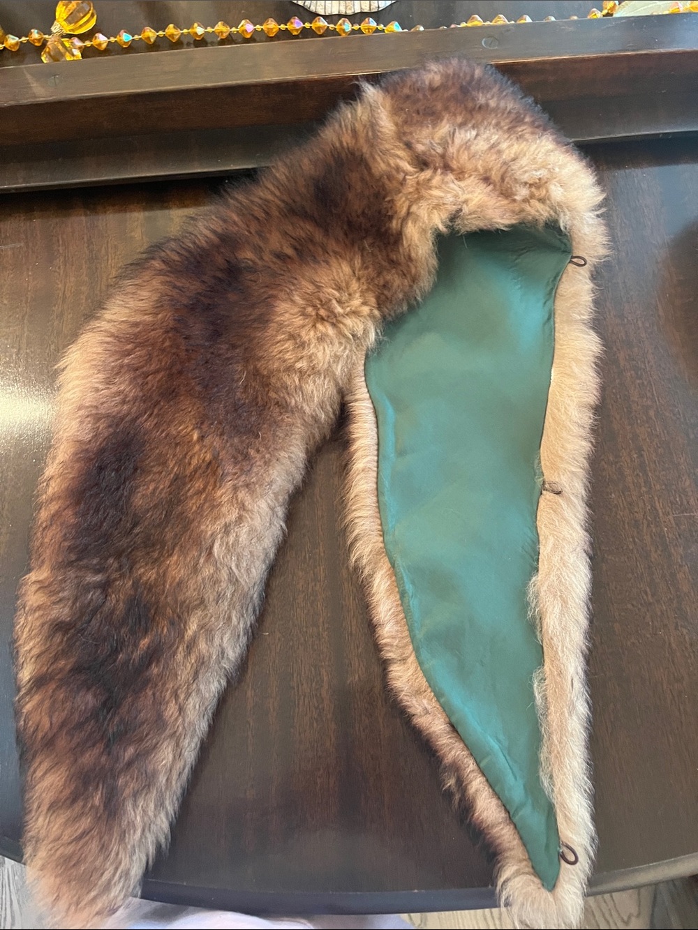 VIntage Collar in Brown with Green Lining